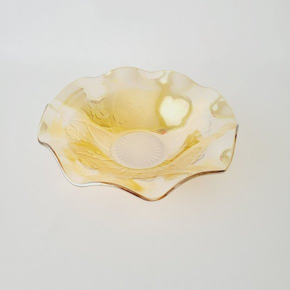 Vintage Gold Jeannette Depression Glass Iris and Herringbone Ruffled Fruit Bowl - Picture 5 of 10